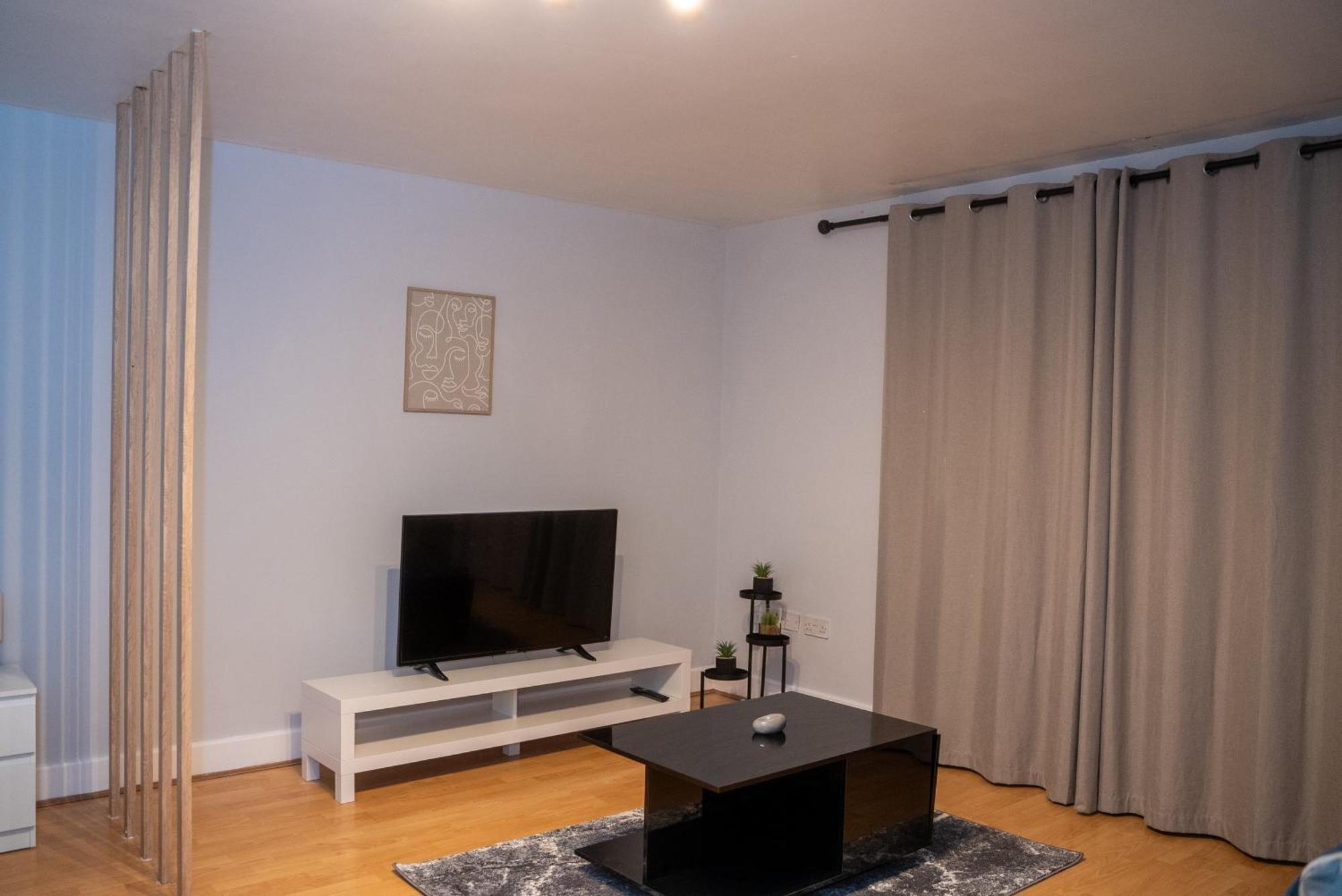 Cozy 1 Bed In Canary Wharf - Near Excel & Greenwich With Gym Acces London Luaran gambar